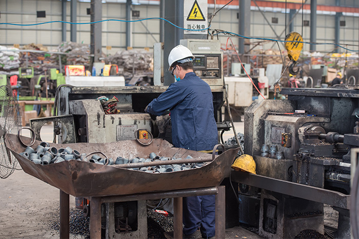 海宁网架锥头车间